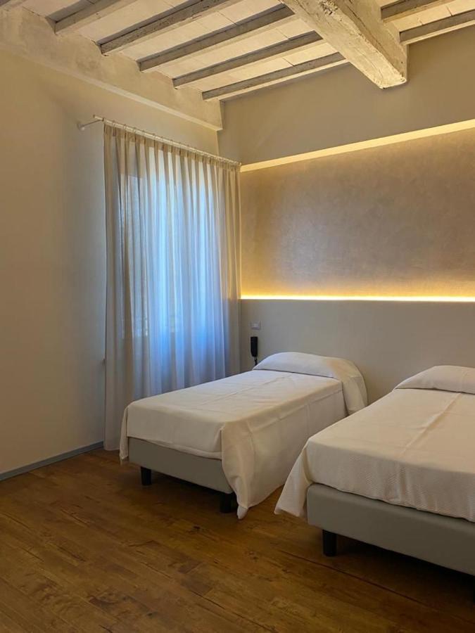 Albergo Roma Buonconvento Εξωτερικό φωτογραφία